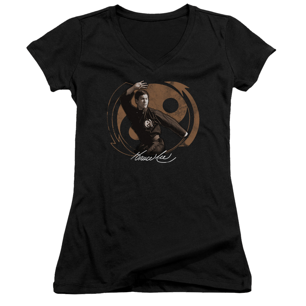 Bruce Lee Jeet Kun Do Pose - Juniors V-Neck T-Shirt