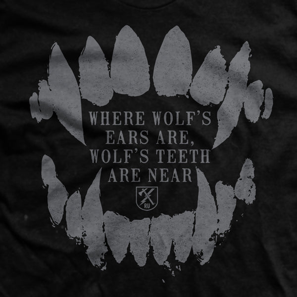 Wolfs Teeth T-Shirt