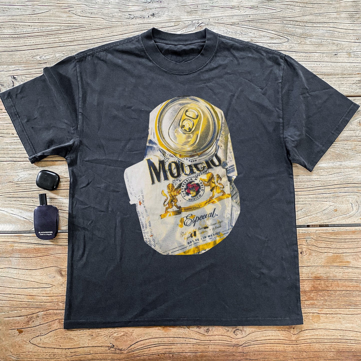 CRUSHED MODELLO CAN HEAVYWEIGHT BLACK T-SHIRT