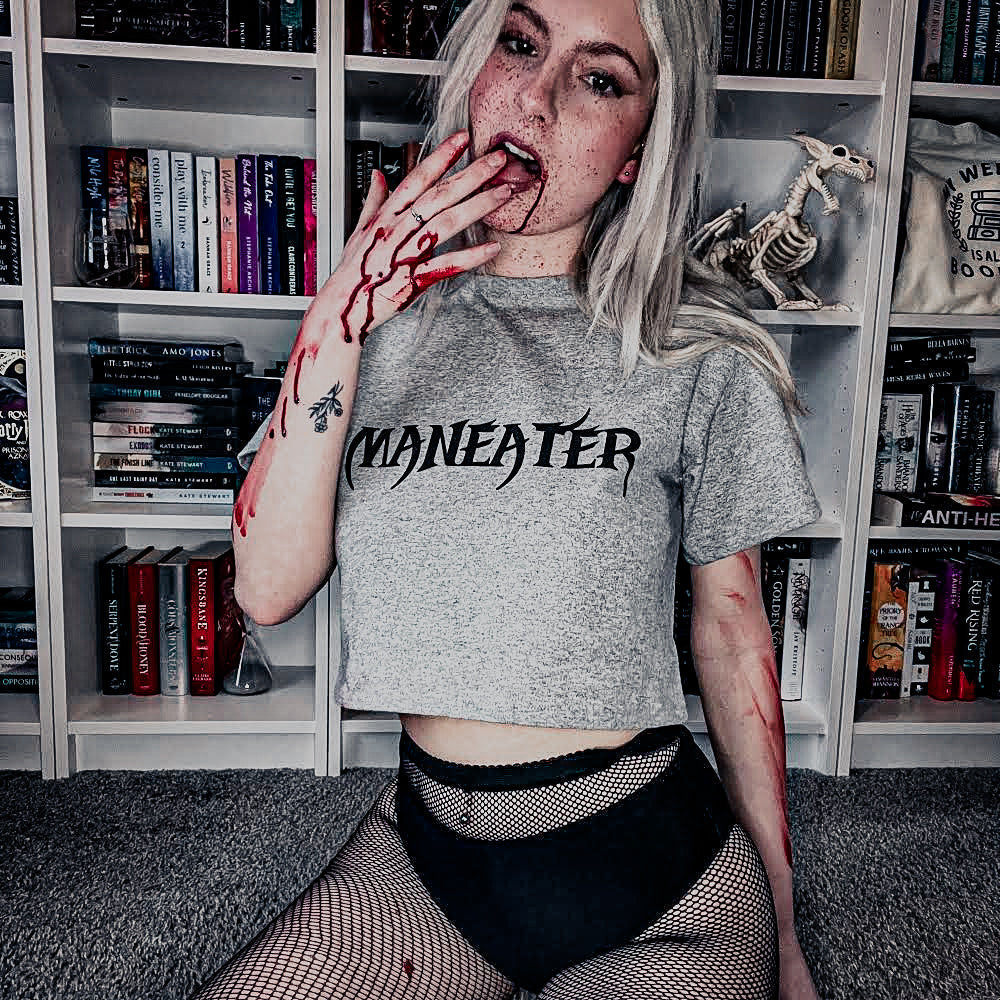 Maneater Cropped Tee