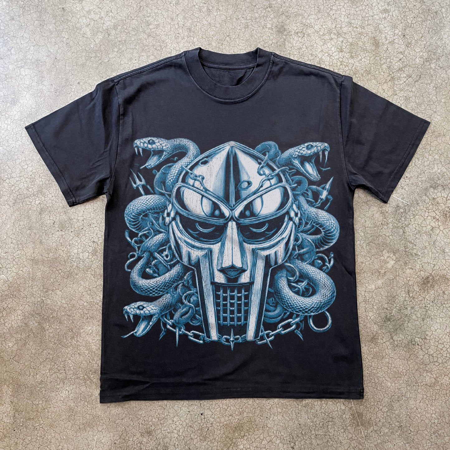 DOOM SNAKE HEAVYWEIGHT BLACK T-SHIRT
