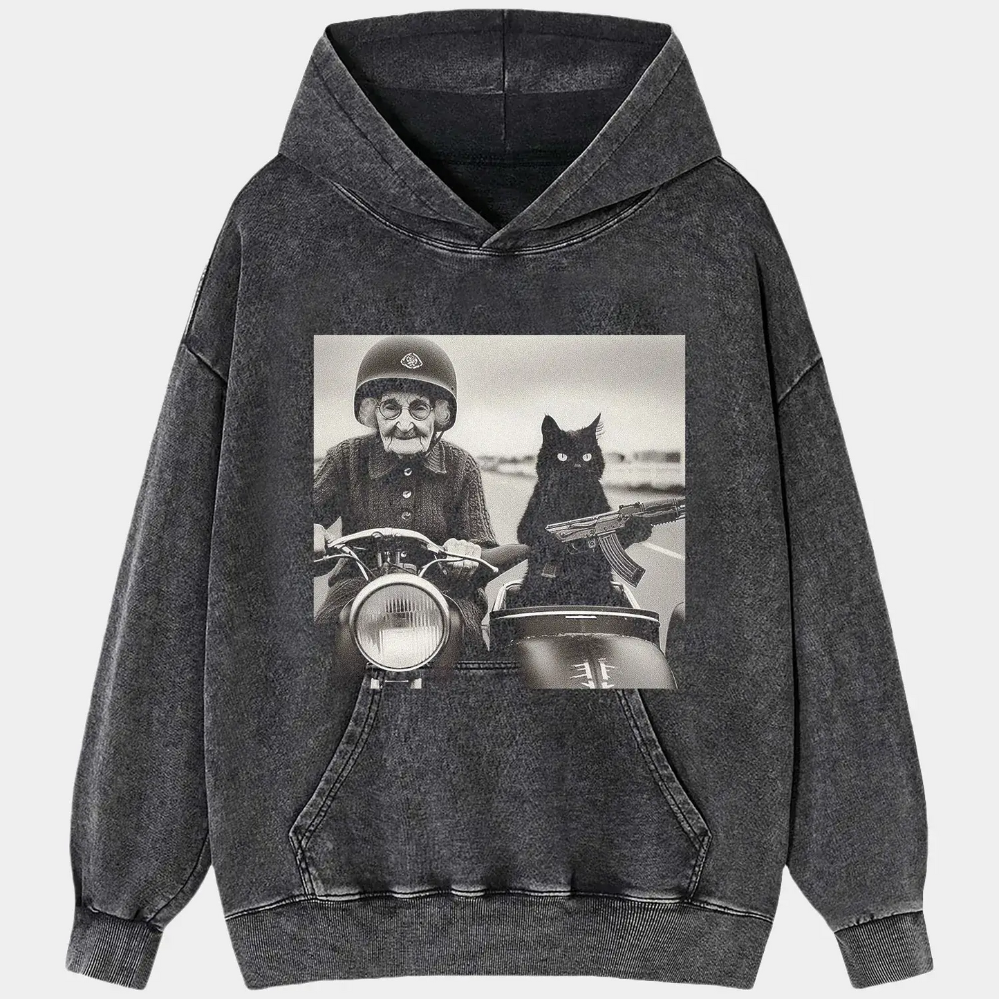 GRANDMA AND CAT TEE