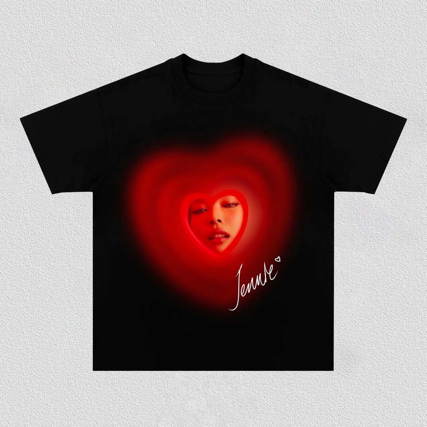 JENNIE 2.0 TEE