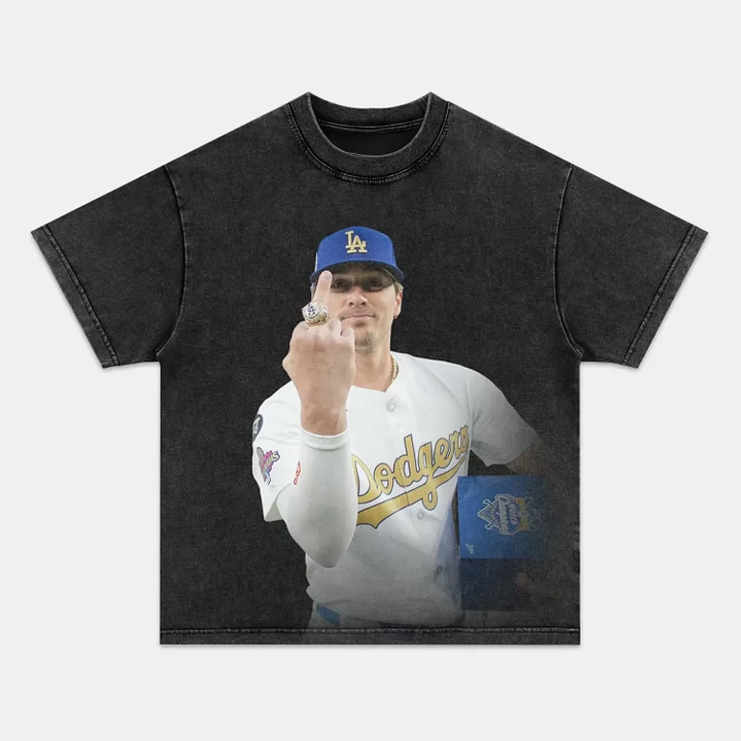 KIKE HERNANDEZ V2 TEE Style001