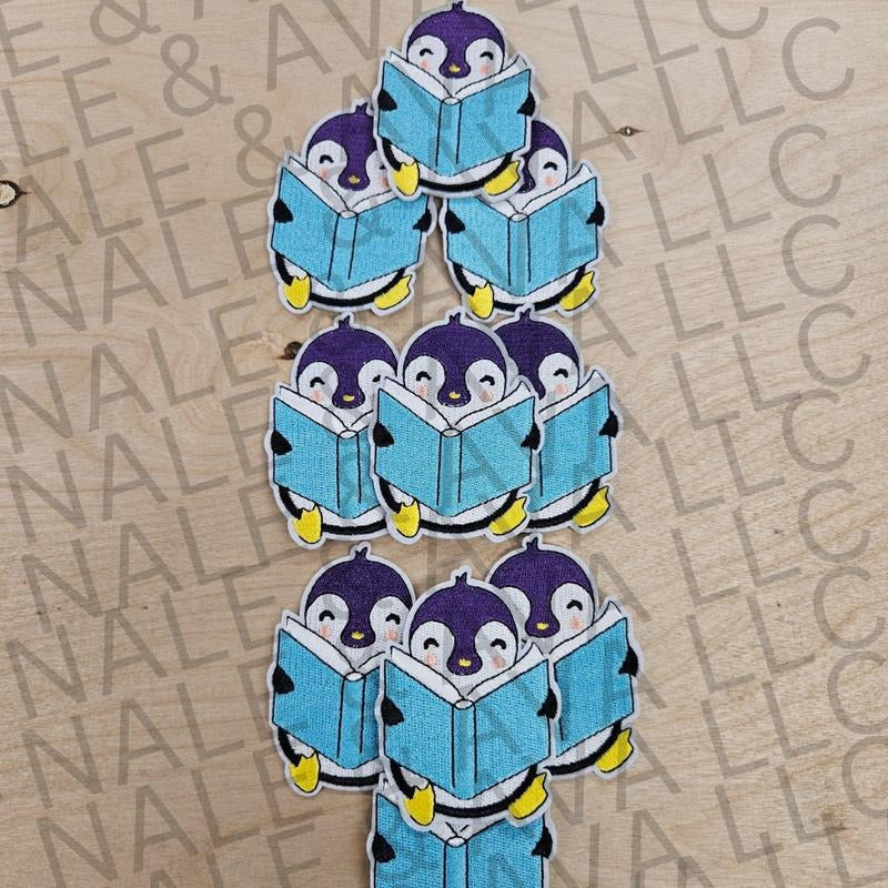 Penguins Reading Hat Patch (1 Patch)
