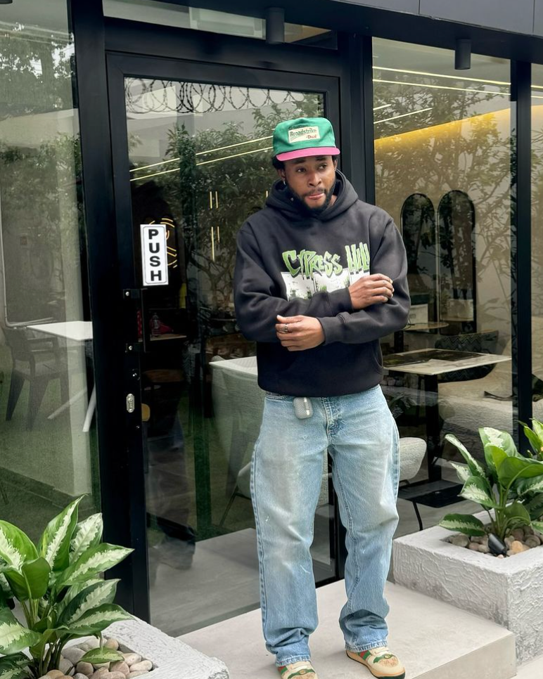 CYPRESS HILL HEAVYWEIGHT BLACK HOODIE