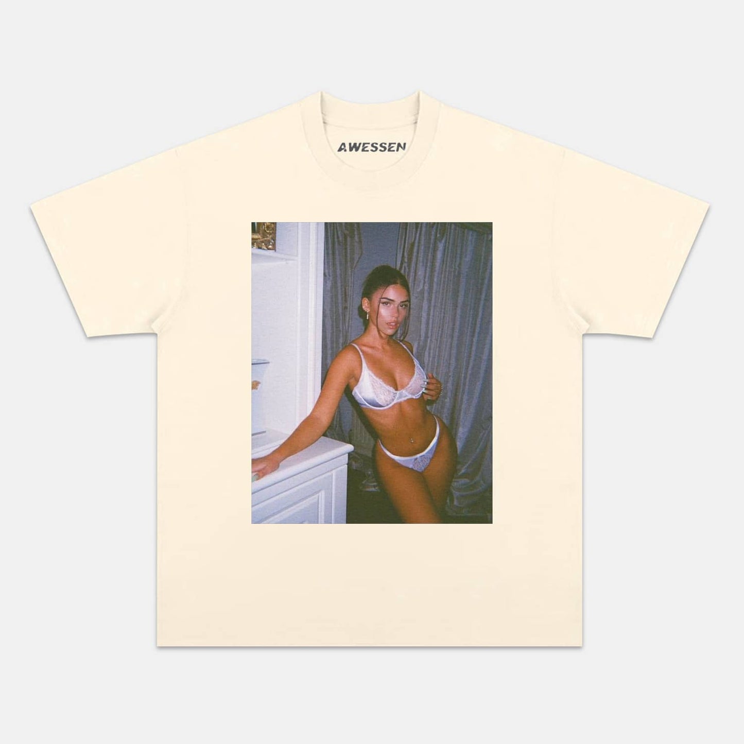 LEAH HALTON TEE